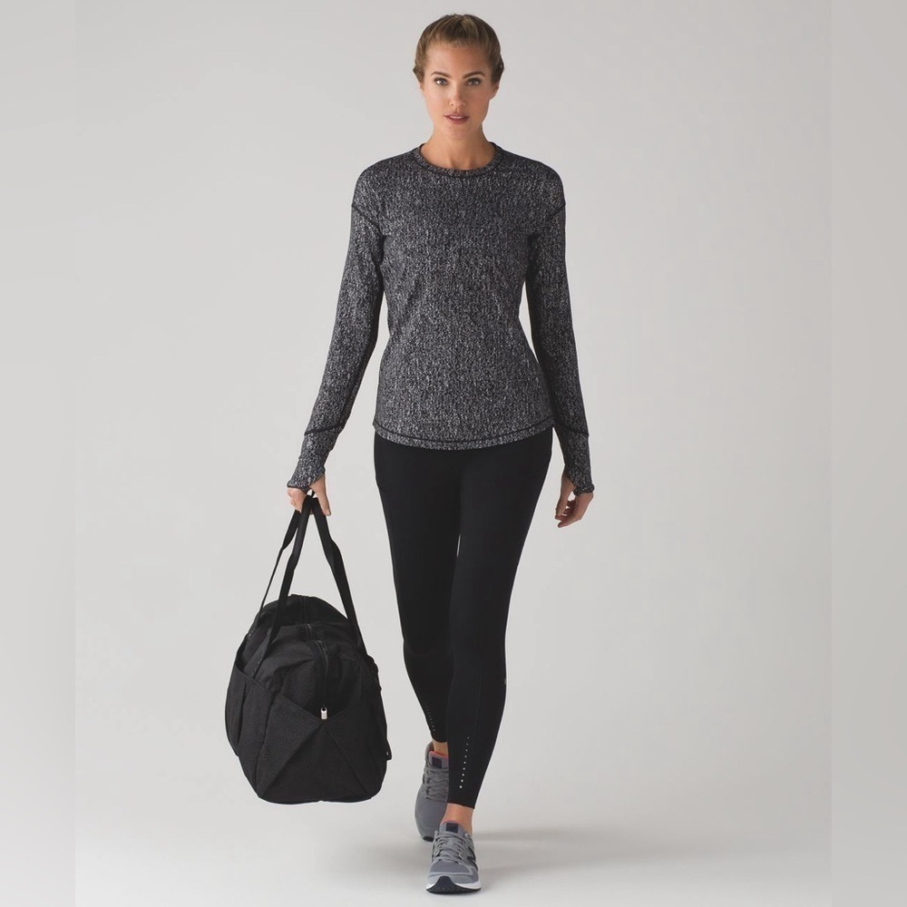 Lululemon Outrun Long Sleeve sz L-XL